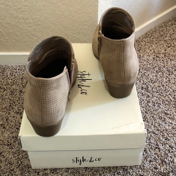 Style & Co. Boots - Picture 3 of 5
